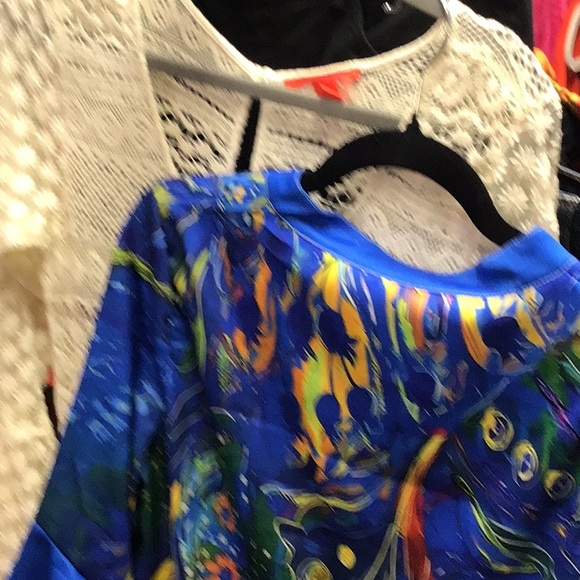 Sharon Bundle - Picture 8 of 9